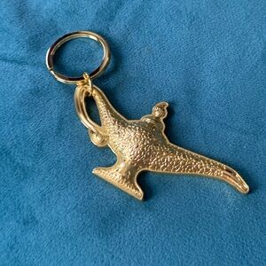 Aladdin Genie Magic Lamp Gold Keychain